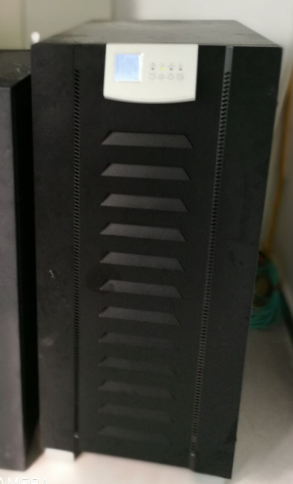 40kva,在线式ups电池选择后备时间时,ups稳压电源三相交流接法？