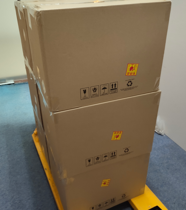 ups不间断电源参数,ups电源什么配件最值钱?ups不间断电源,